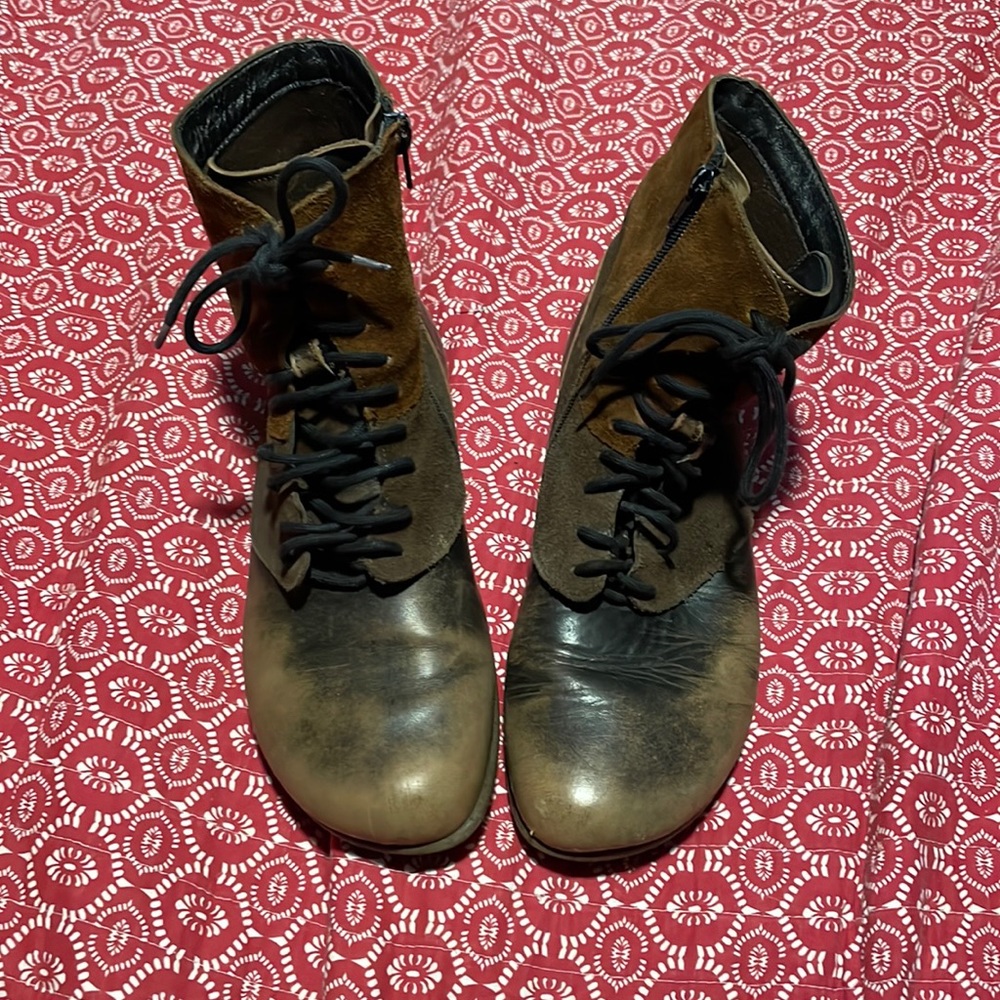 Suede and leather boots